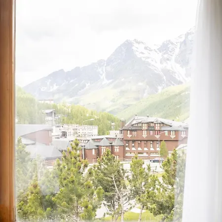 Three At The Mt Cervino S Foot * Breuil-Cervinia